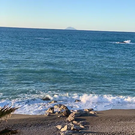 La Porta Delle Eolie Daire Capo dʼOrlando