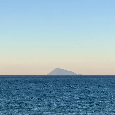 La Porta Delle Eolie Daire Capo dʼOrlando