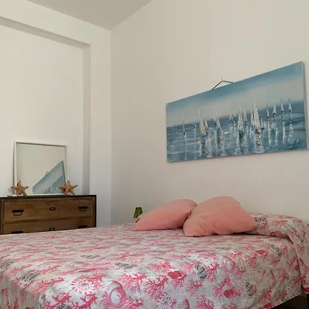 La Porta Delle Eolie Apartman *